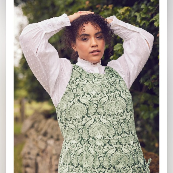 Laura Ashley x Joanie Deryn Peacock
Damask Print Corduroy Jumpsuit US Sz 12 - Picture 4 of 9